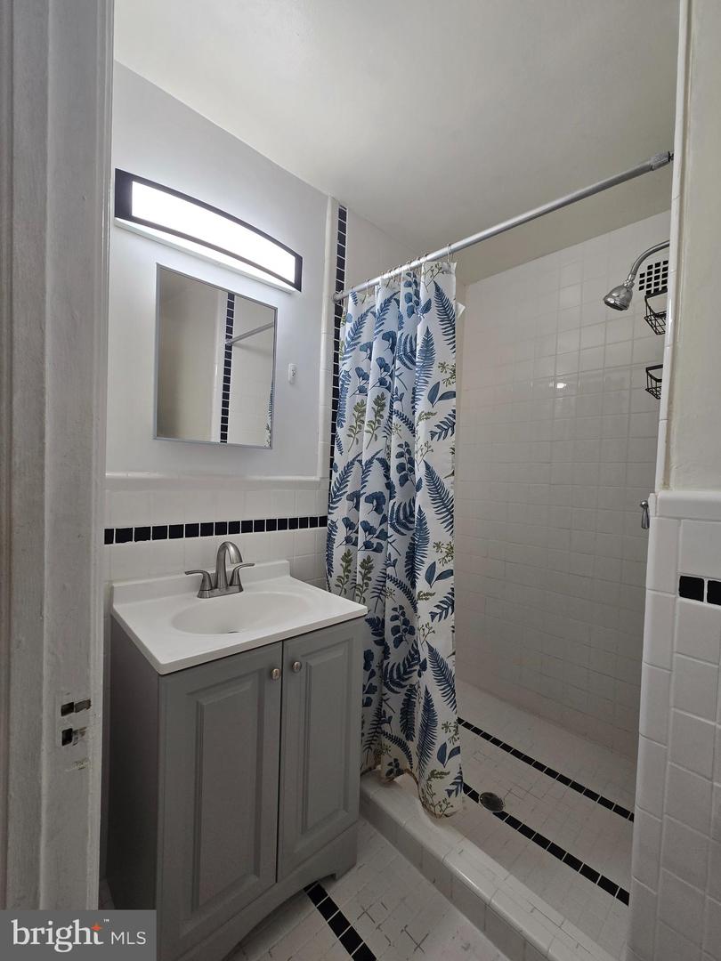 1324 Locust St #1530 Property Photo 15
