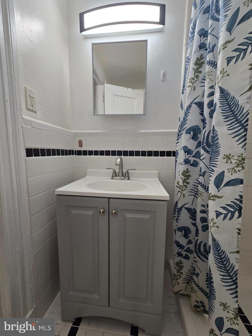 1324 Locust St #1530 Property Photo 16