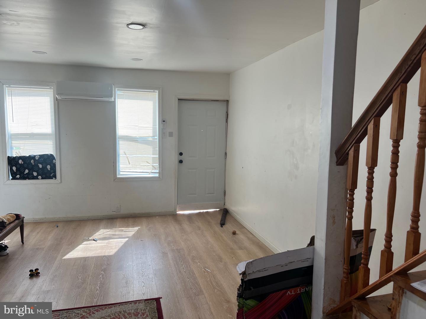 2536 N Warnock St Property Photo 13