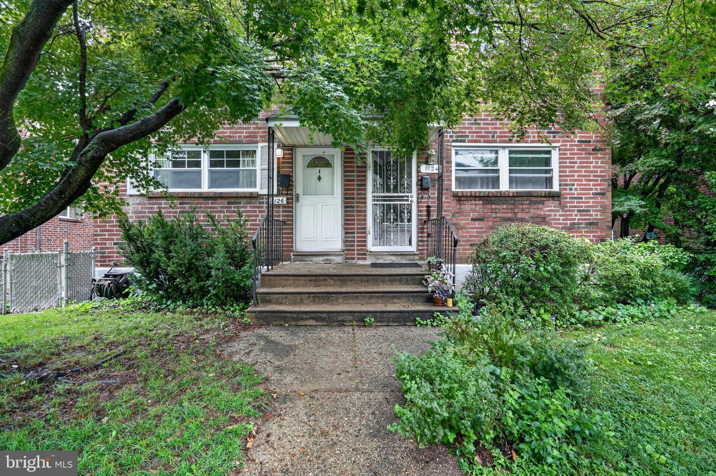 1126 Solly Ave Property Photo 1