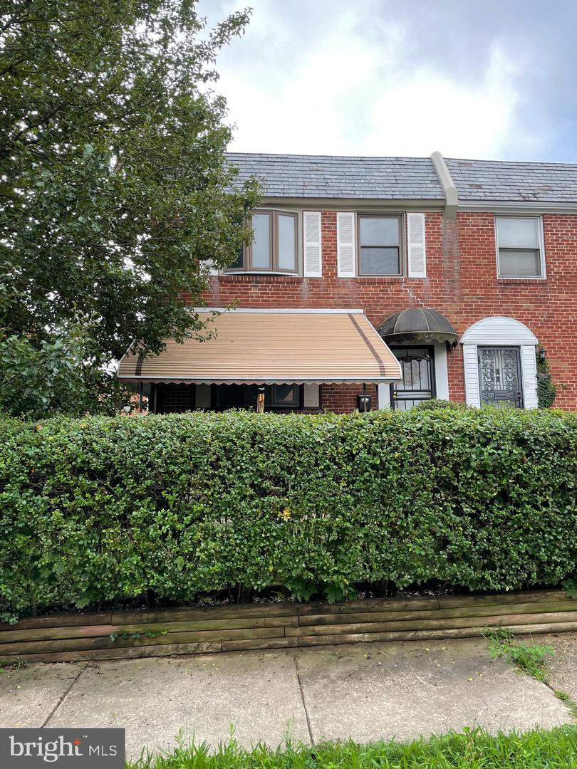1614 Elaine St Property Photo 1