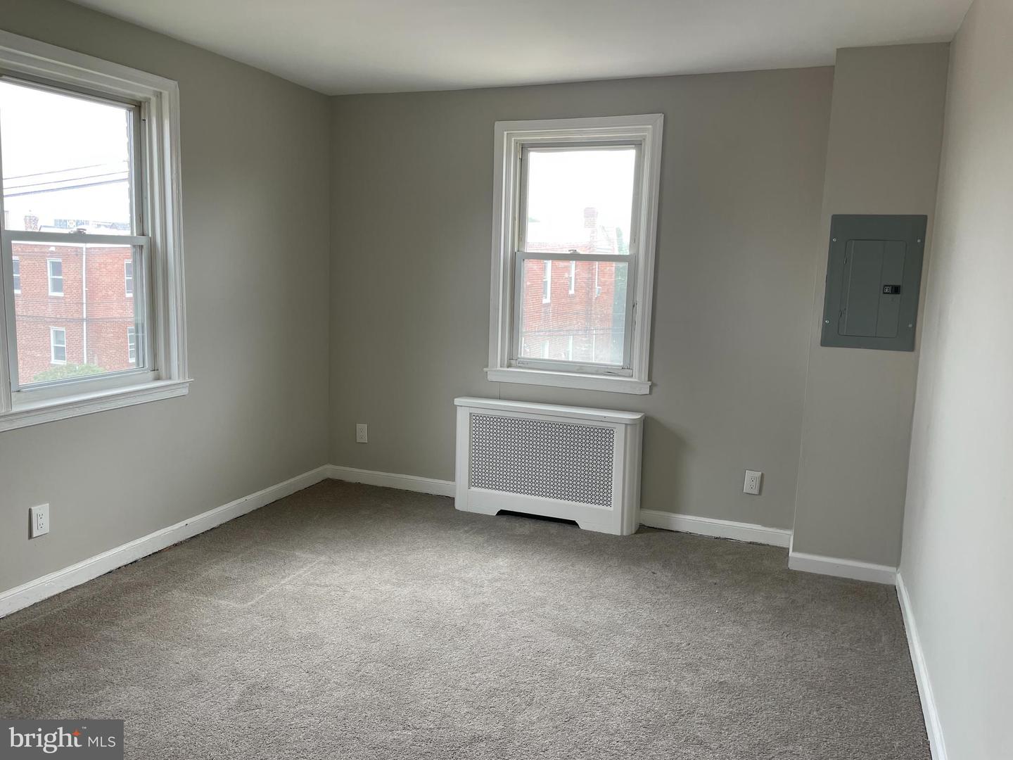 1614 Elaine St Property Photo 12