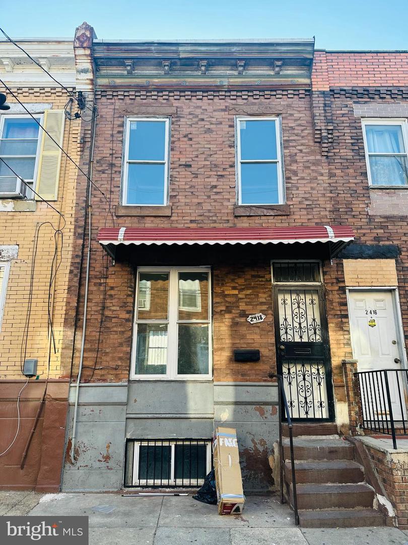 2418 S Franklin St Property Photo 1