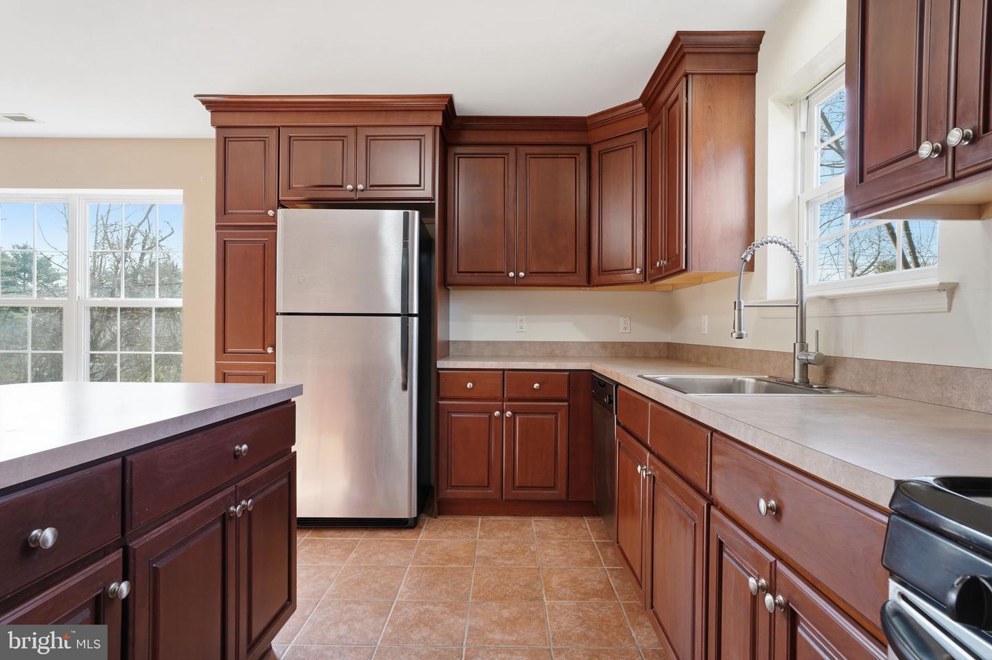 13675 Philmont Ave #40 Property Photo 11