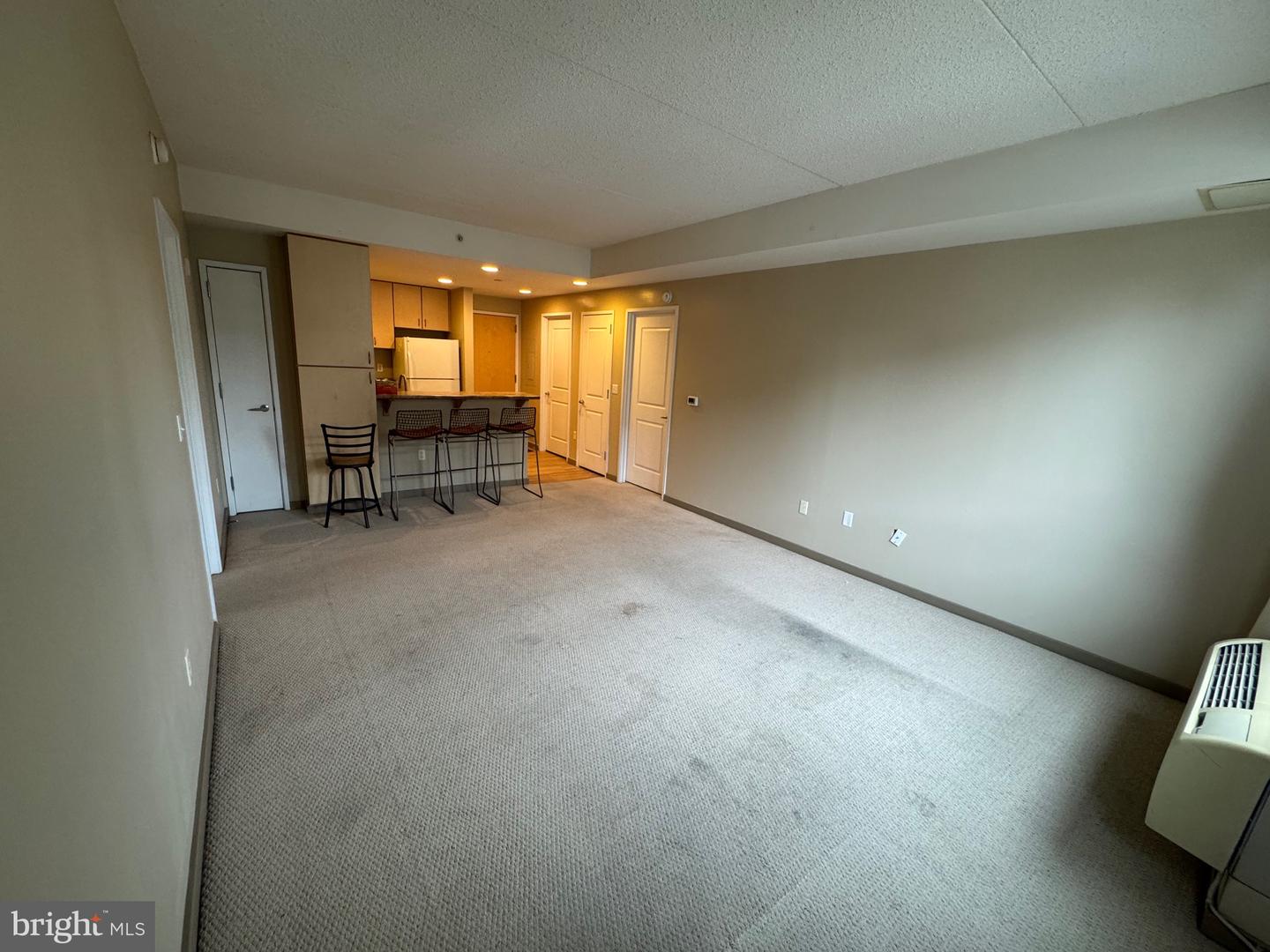 815 Arch St #208 Property Photo 14
