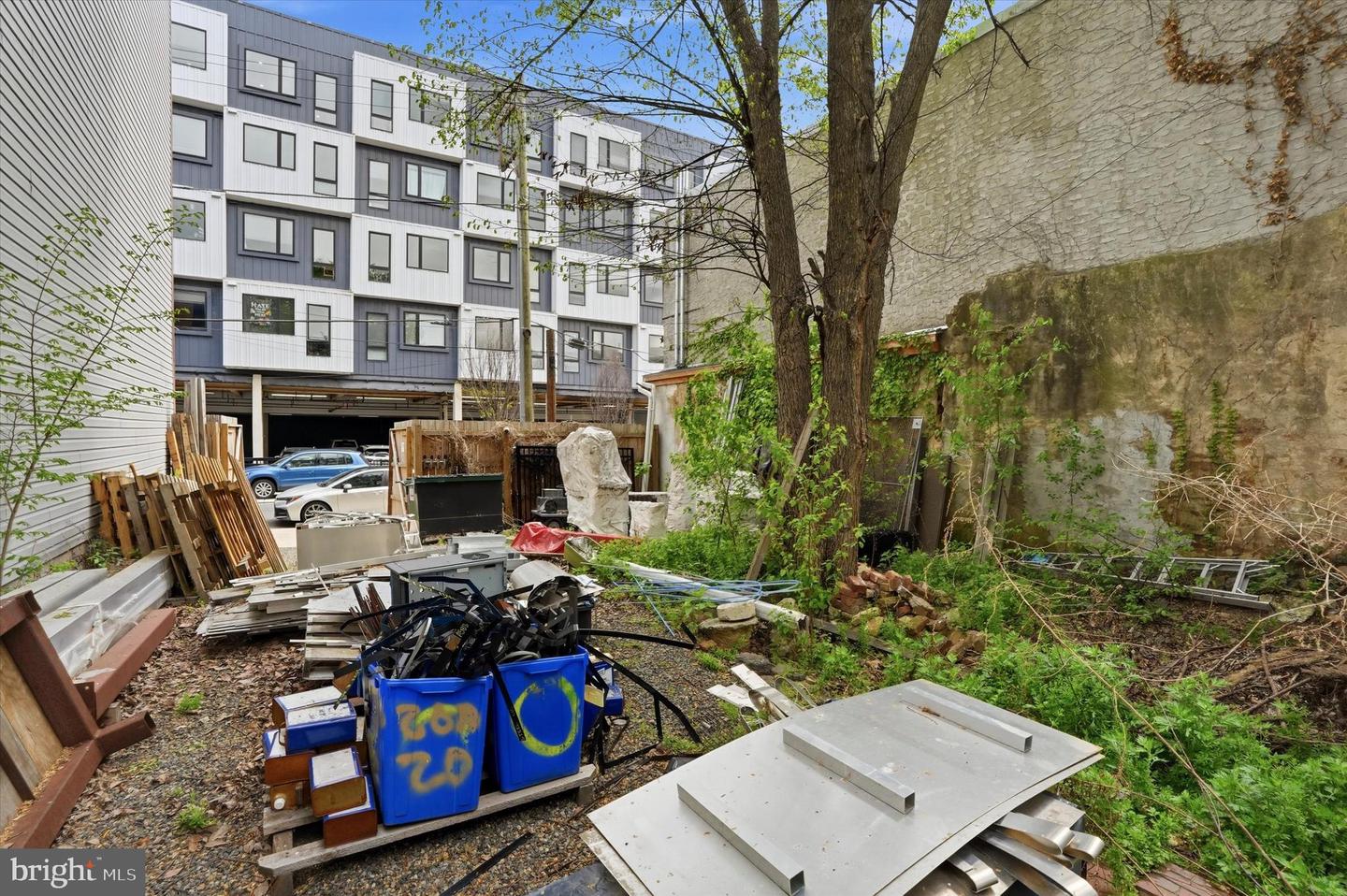 2124-32 E Arizona St Property Photo 18