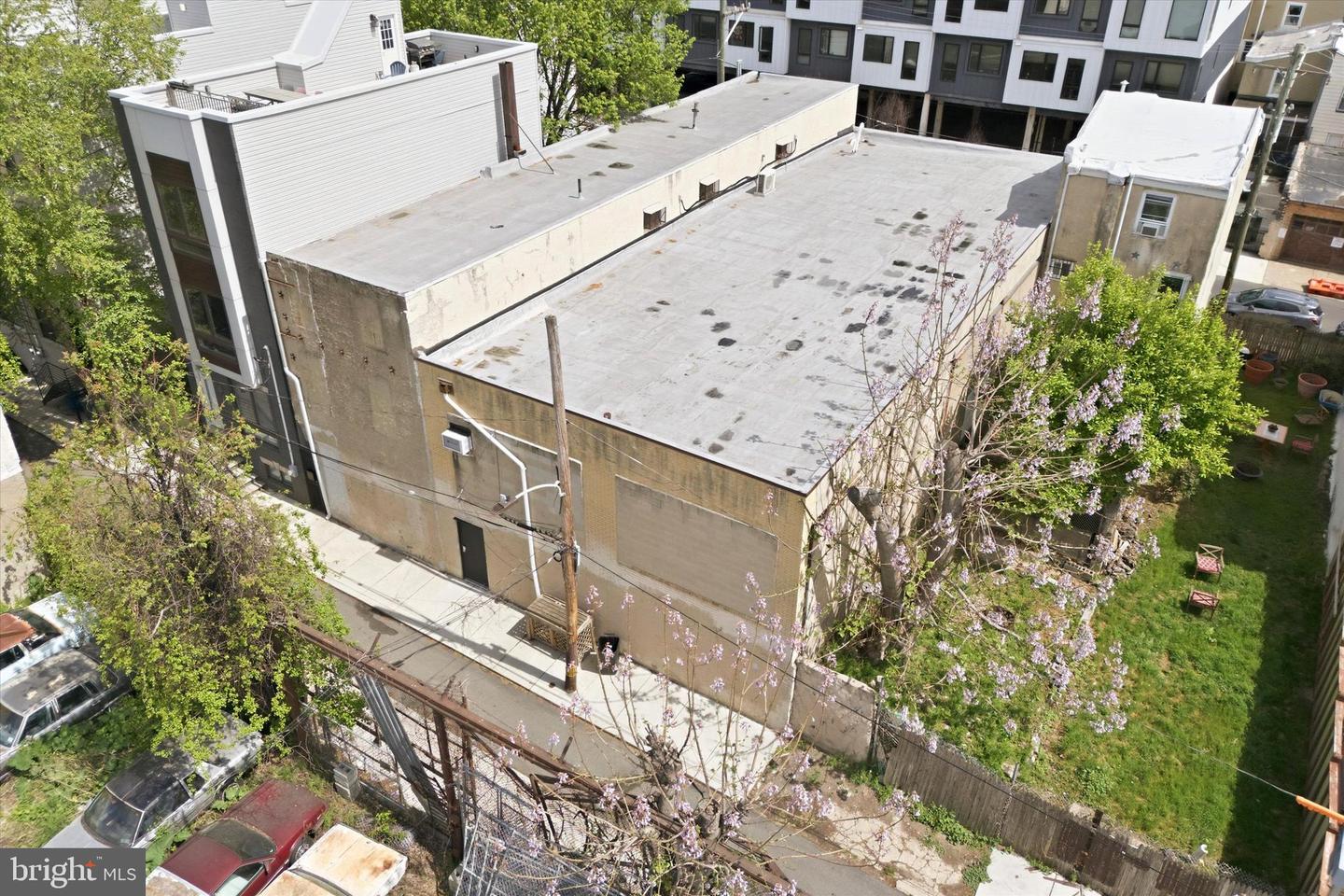2124-32 E Arizona St Property Photo 27