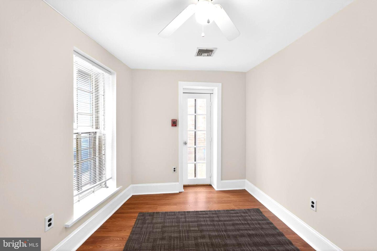 4417 Baker St Property Photo 13