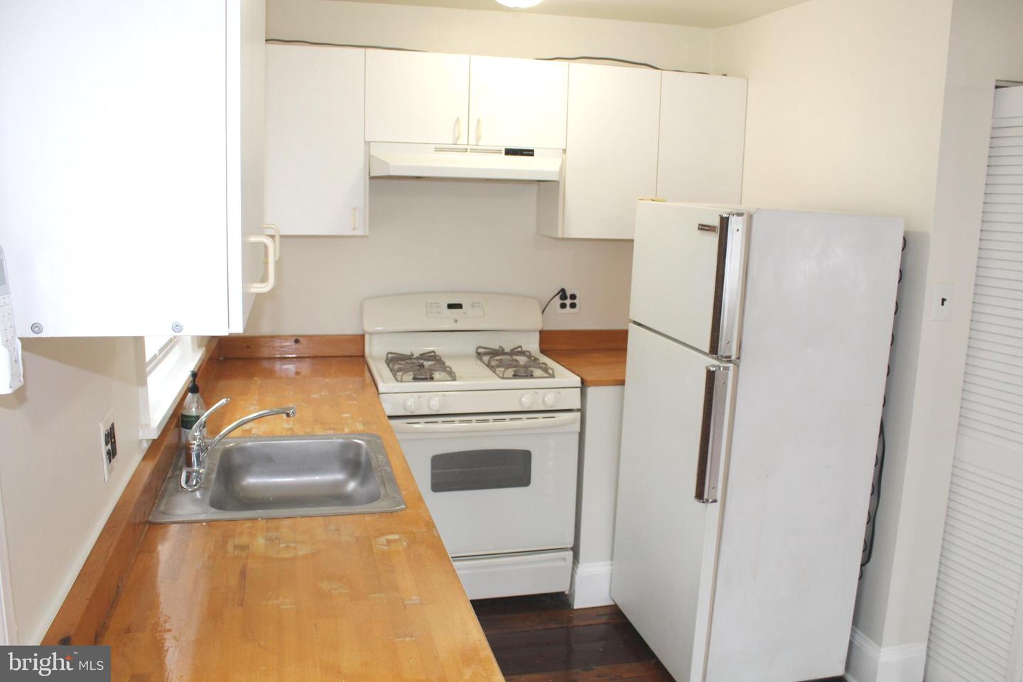 4417 Baker St Property Photo 44