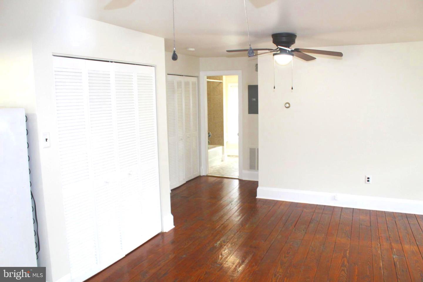 4417 Baker St Property Photo 45