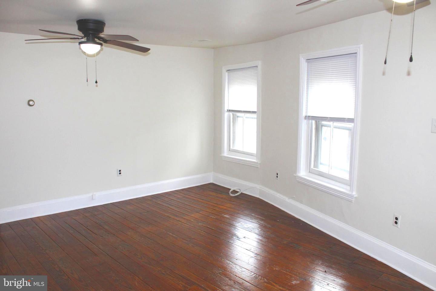 4417 Baker St Property Photo 46