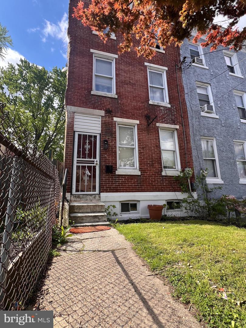3440 W Allegheny Ave Property Photo 1