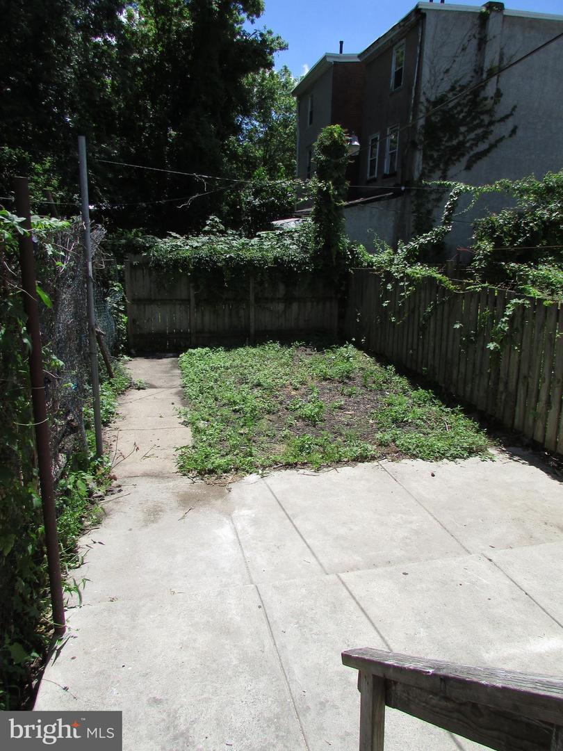3440 W Allegheny Ave Property Photo 11