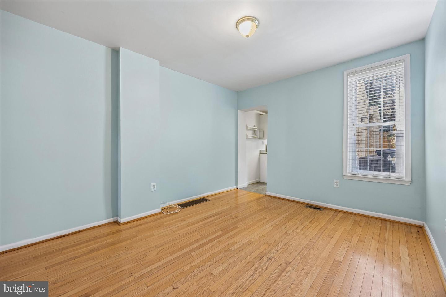 4334 Fleming St Property Photo 7