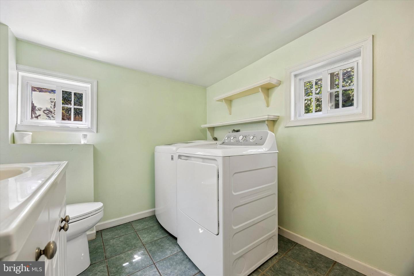 4334 Fleming St Property Photo 12