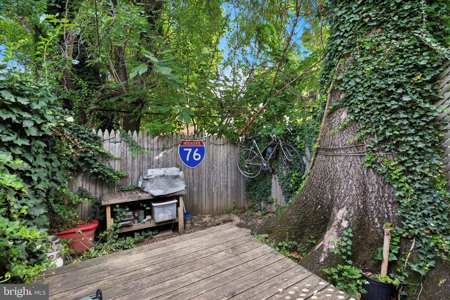 3915 Brandywine St Property Photo 20