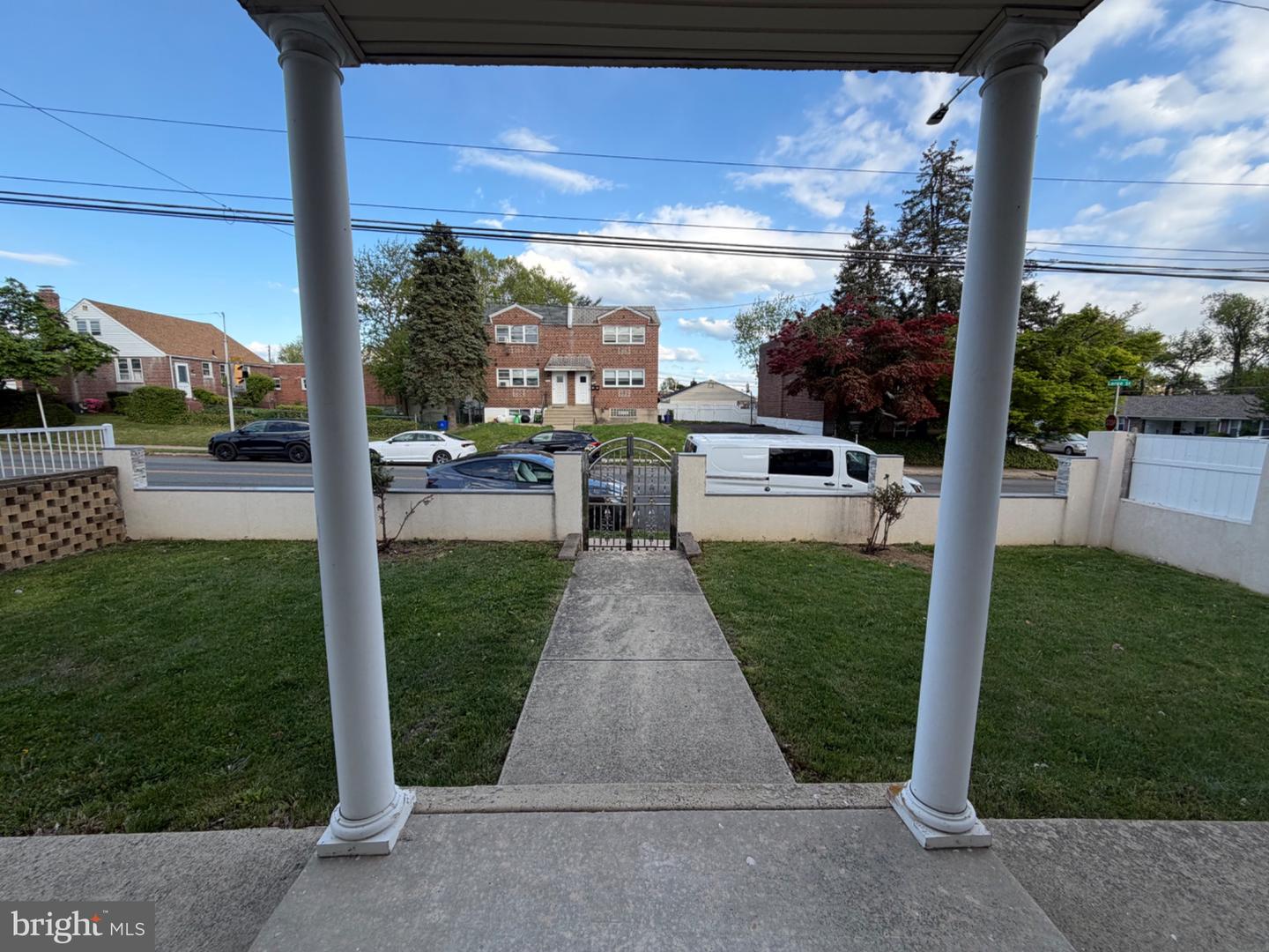 7804-00 Large St Property Photo 2