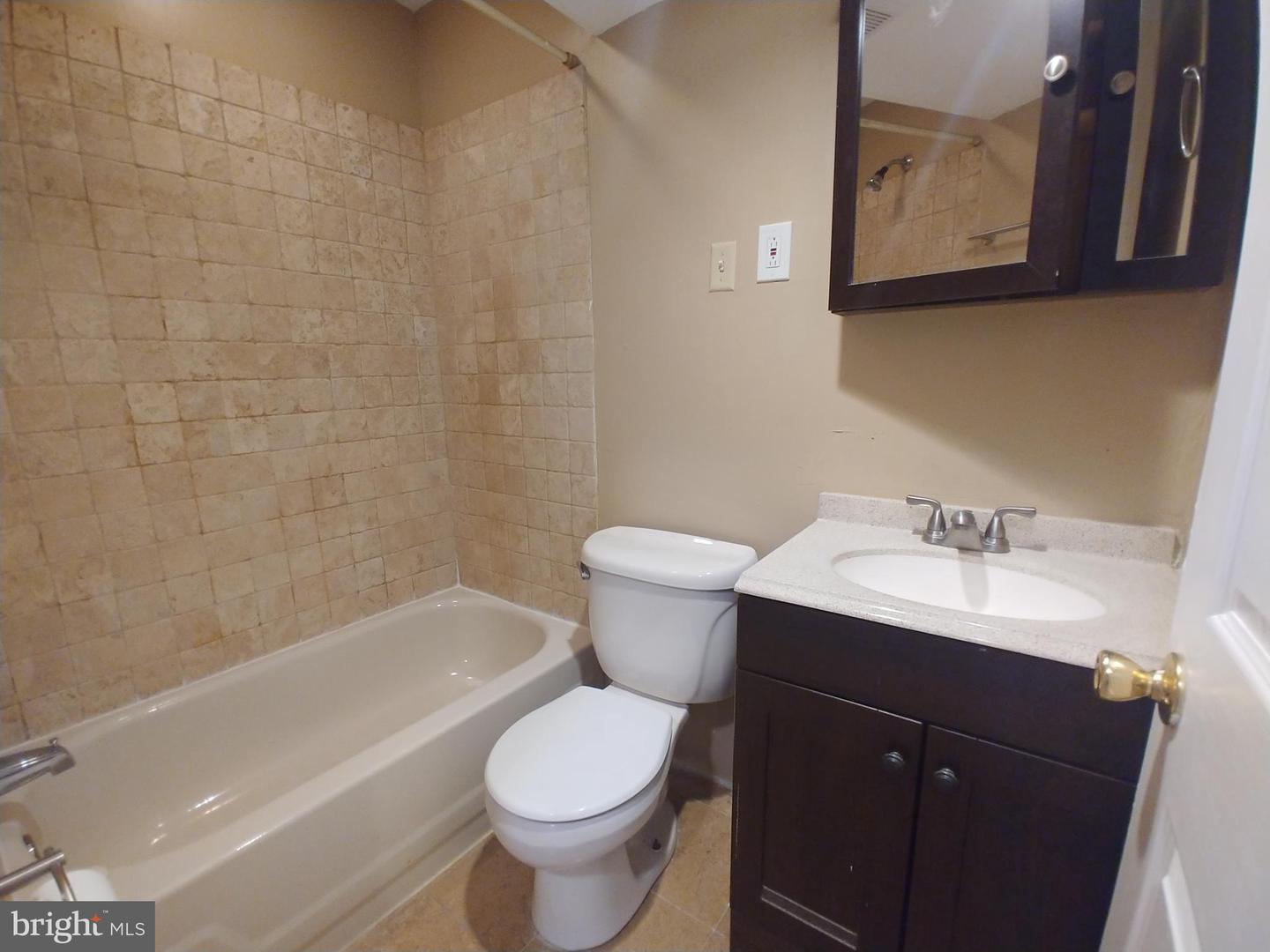 1508 S Broad Property Photo 6