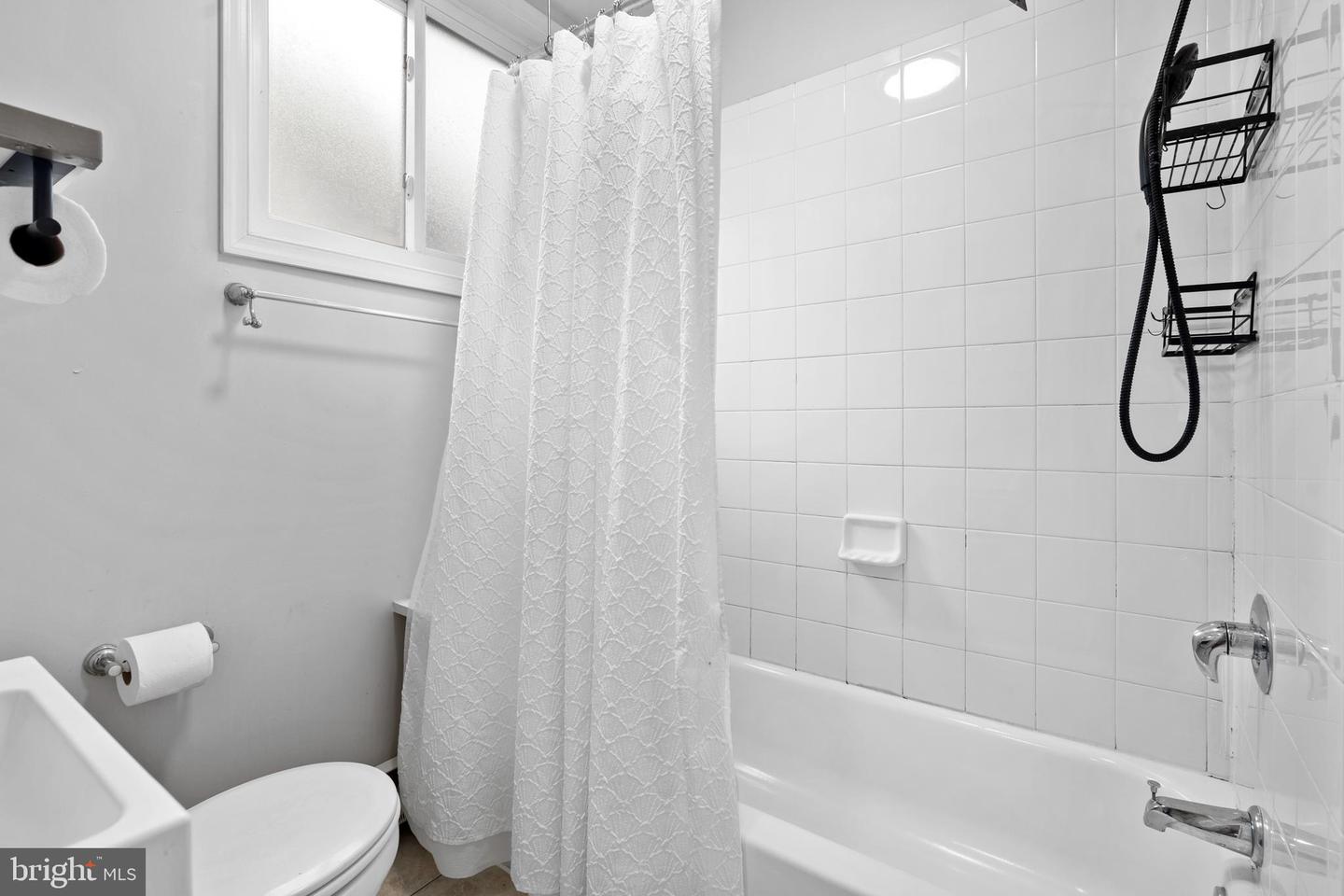 2529 E Albert St Property Photo 17