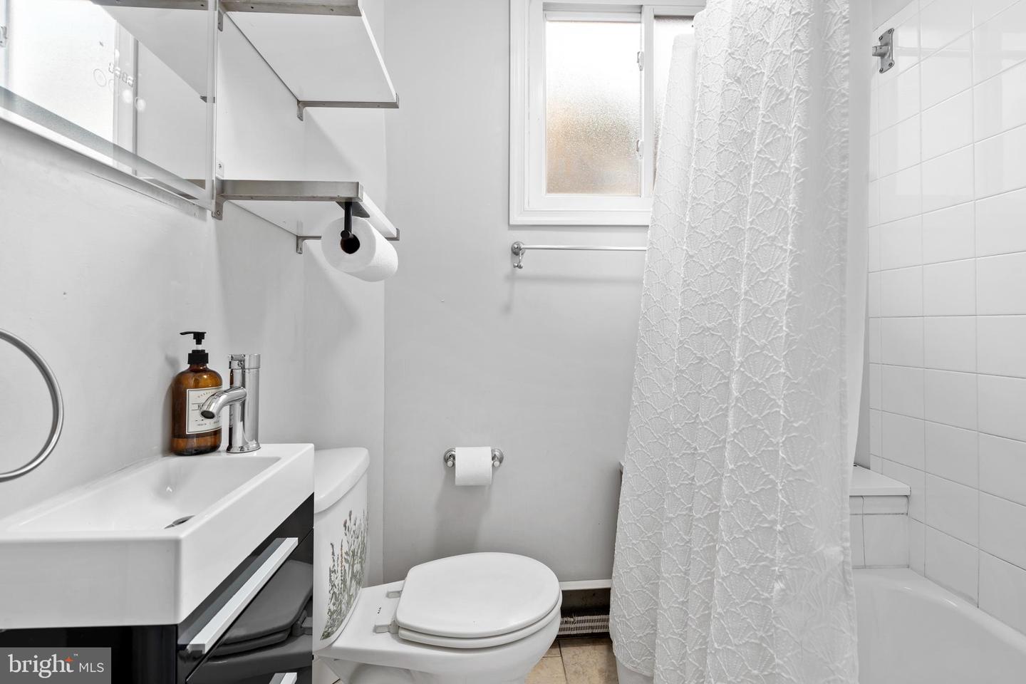 2529 E Albert St Property Photo 18