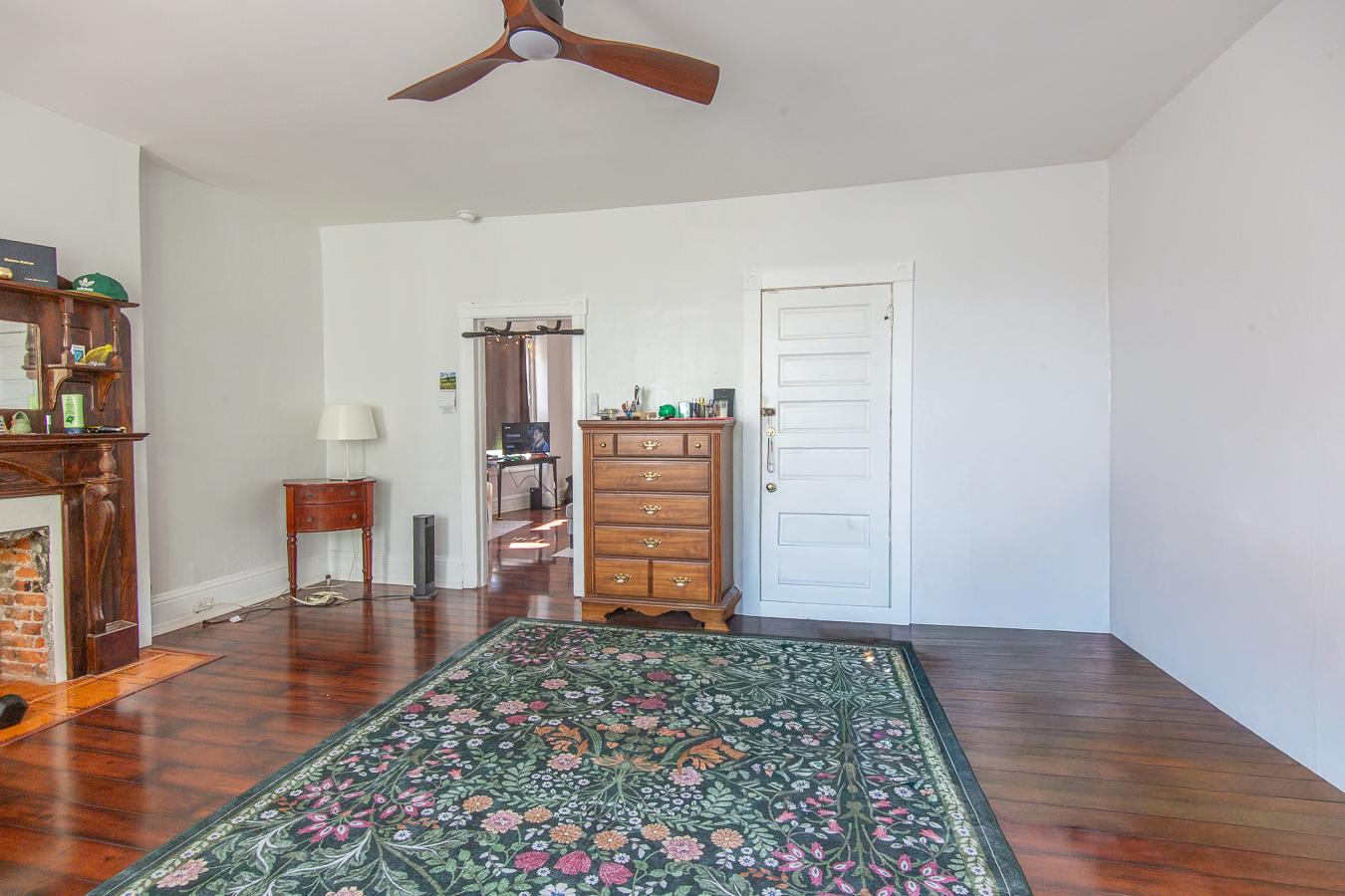 4843 Walton Ave Property Photo 14