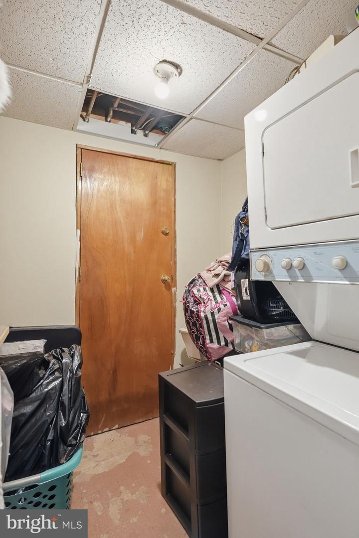 7529-31 Forrest Ave Property Photo 36