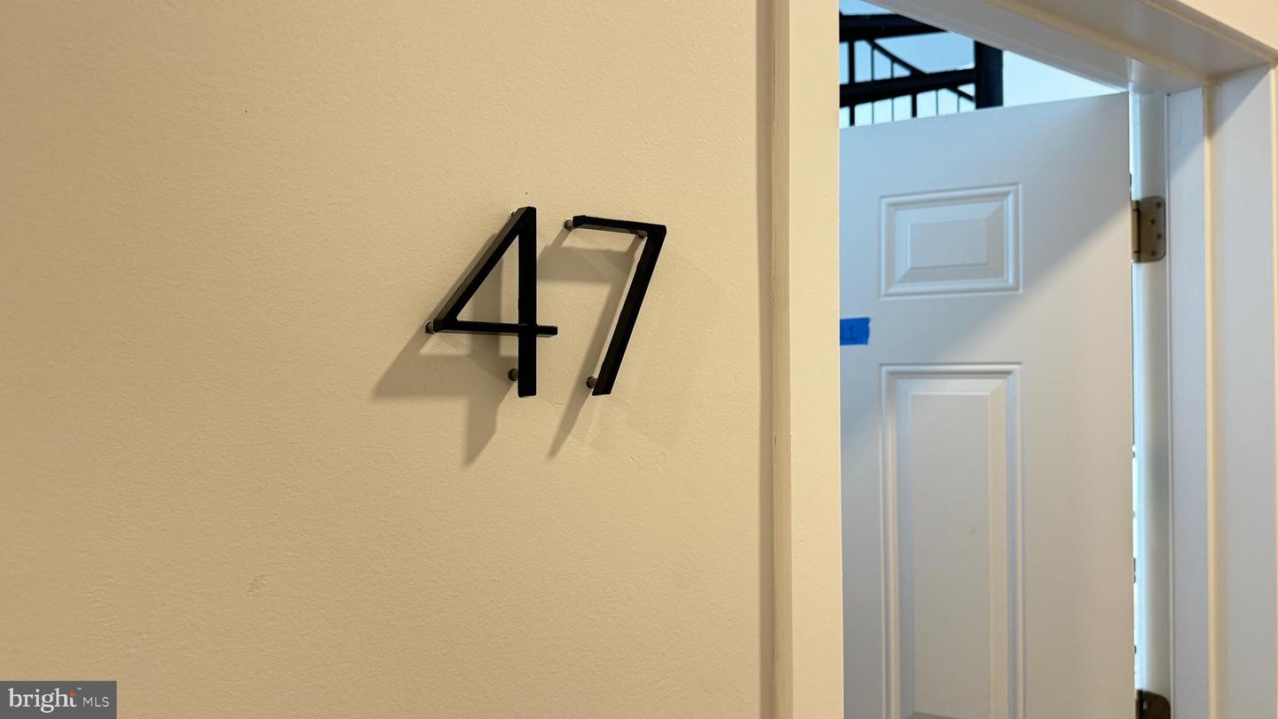 6400 Haverford Ave #47 Property Photo 15