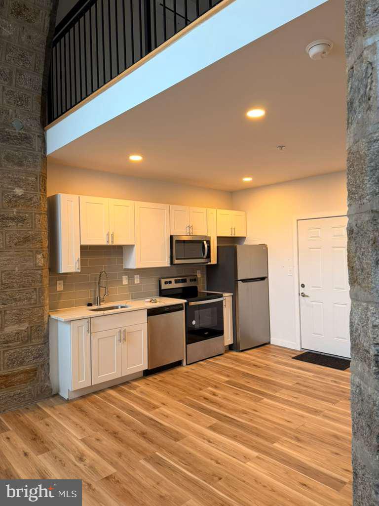 6400 Haverford Ave #40 Property Photo 3
