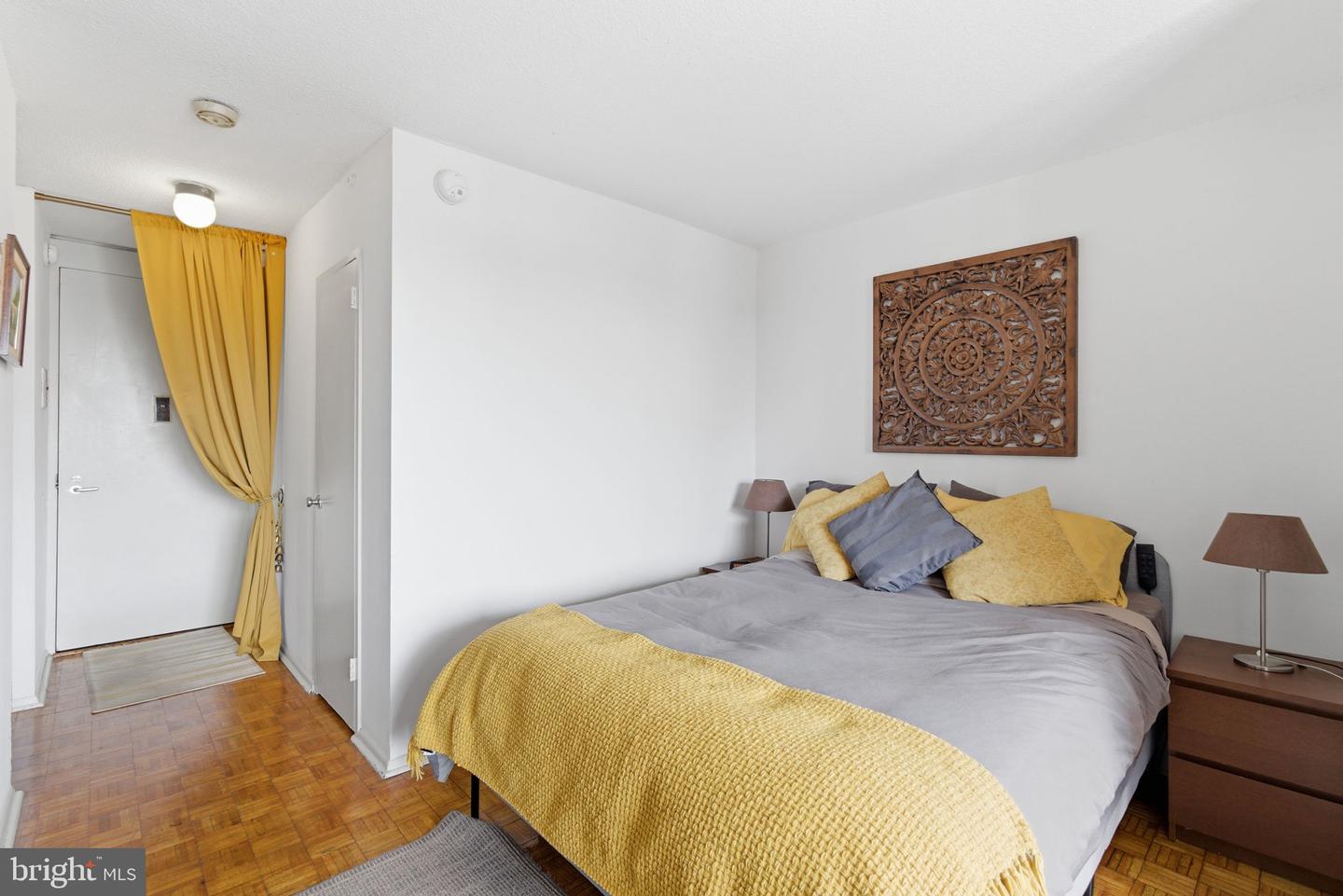 1326-42 Spruce St #1202 Property Photo 8