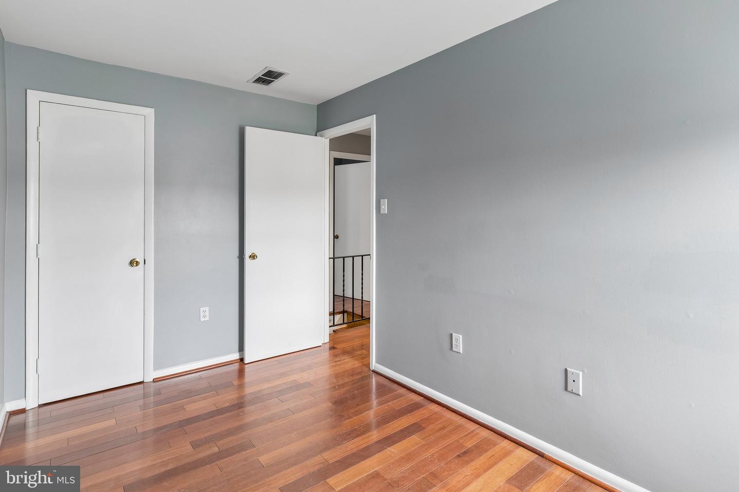 4648 Mansion St Property Photo 32