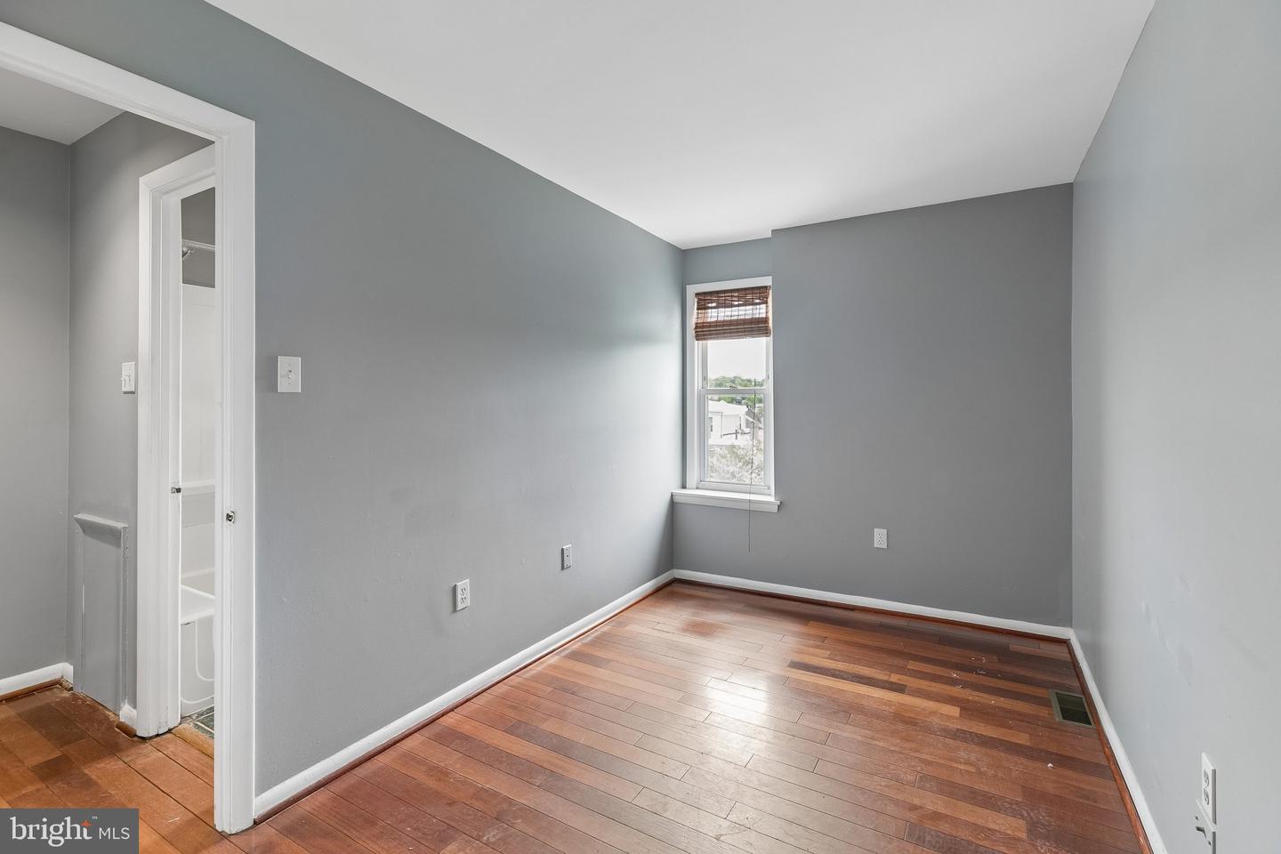 4648 Mansion St Property Photo 33