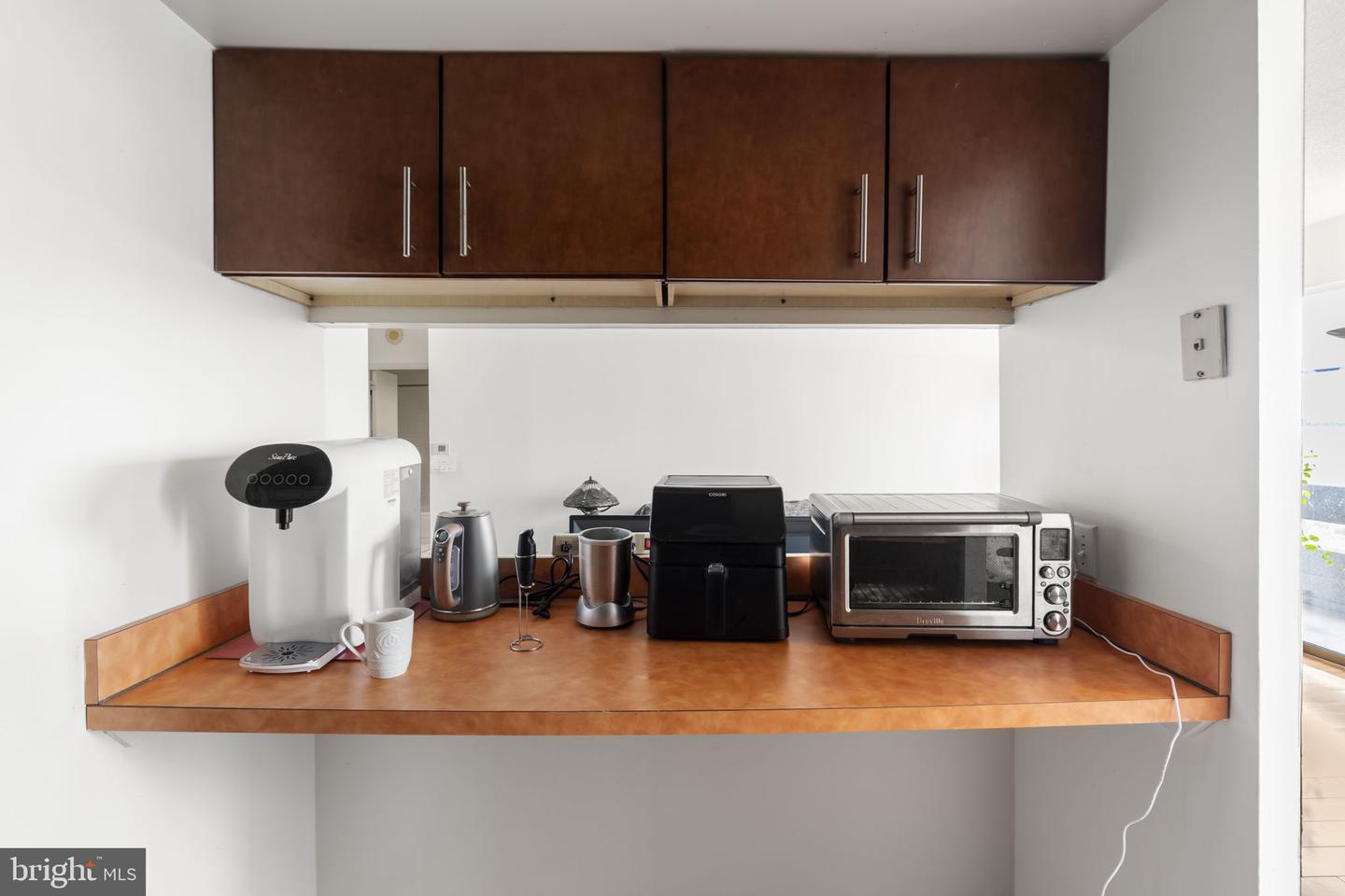 1326-42 Spruce St #2308 Property Photo 11
