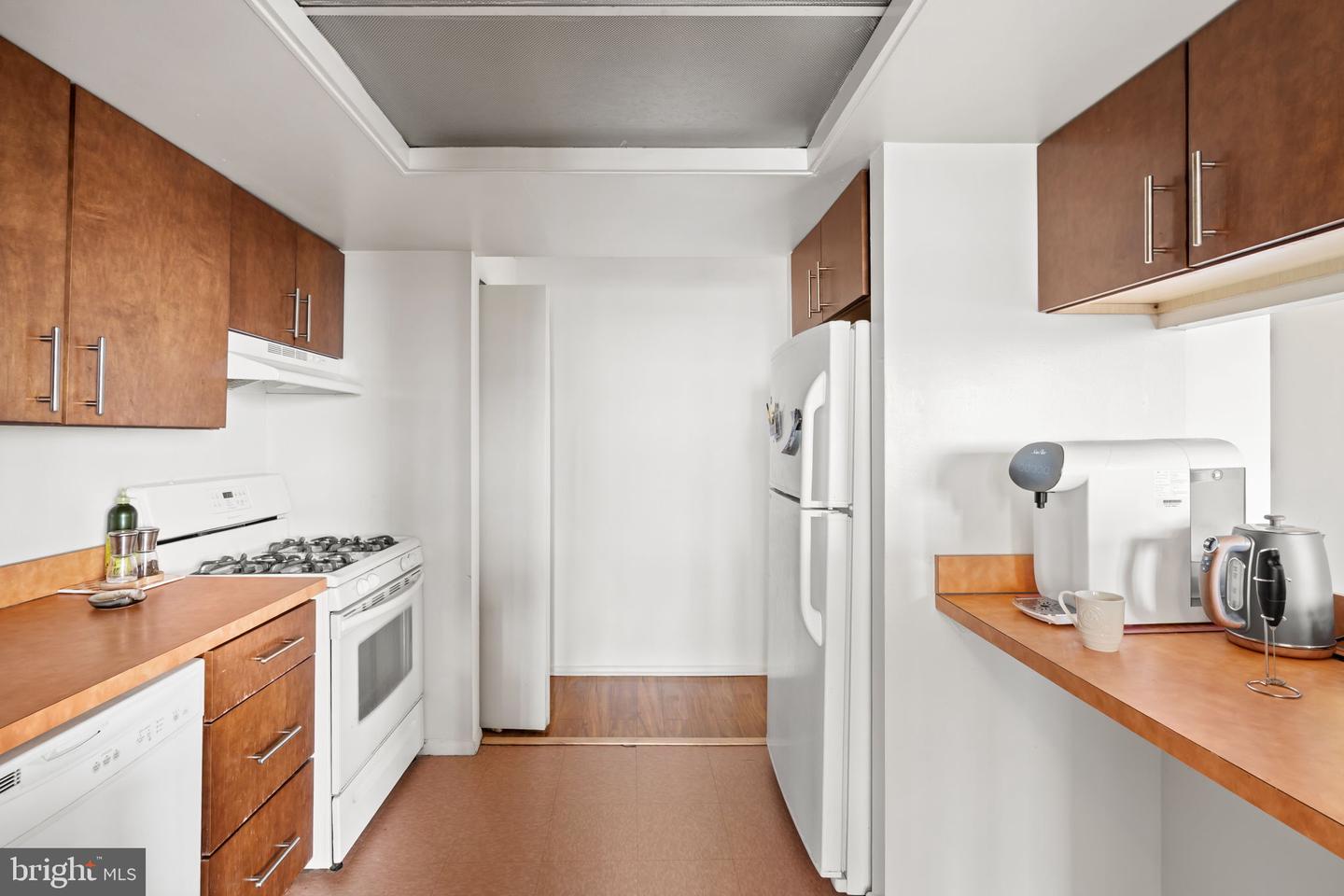 1326-42 Spruce St #2308 Property Photo 12
