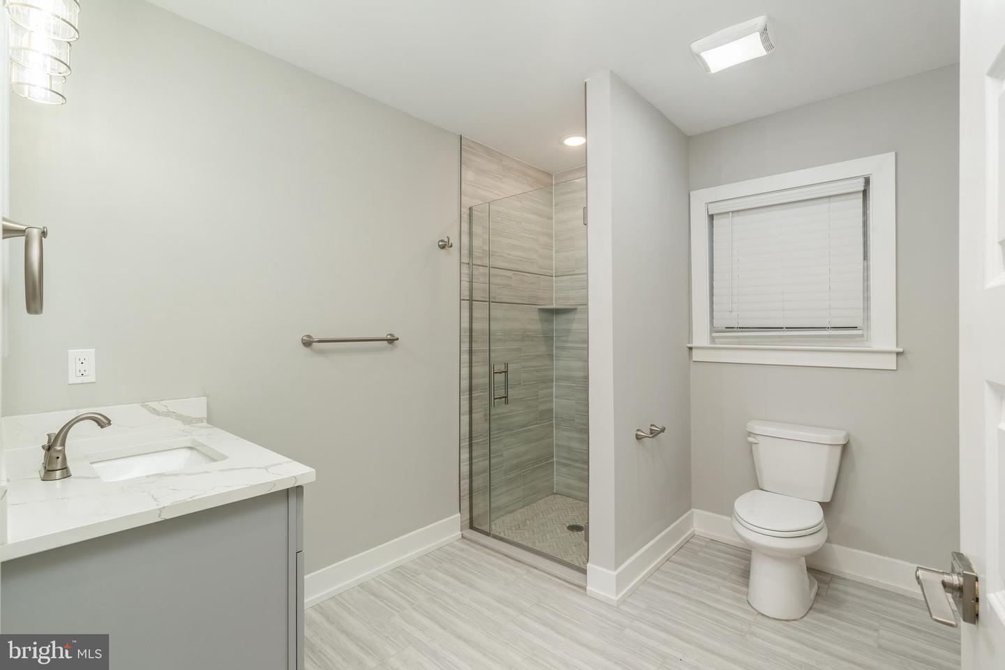 1309 S 52nd St #2 Property Photo 12