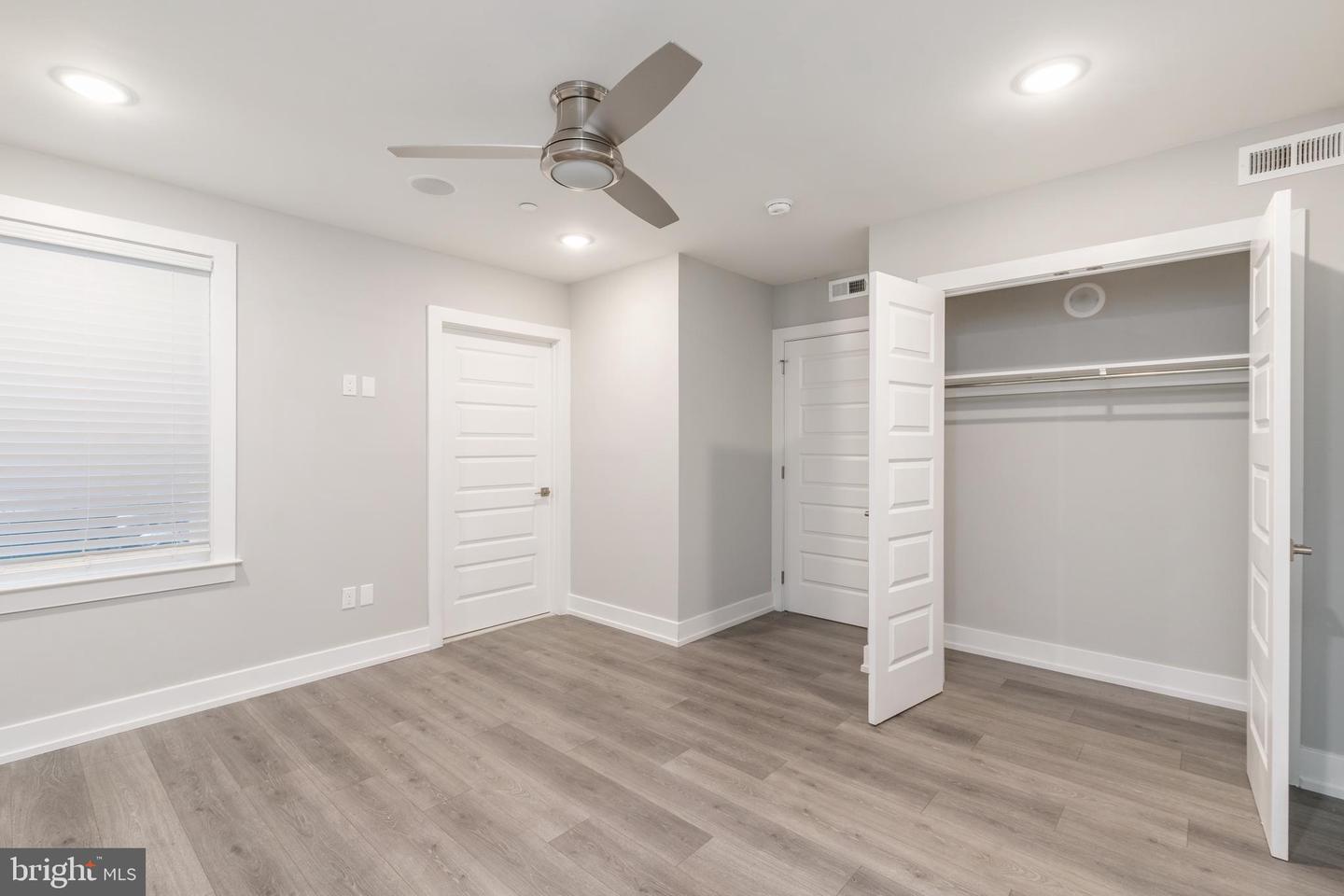 1309 S 52nd St #2 Property Photo 16