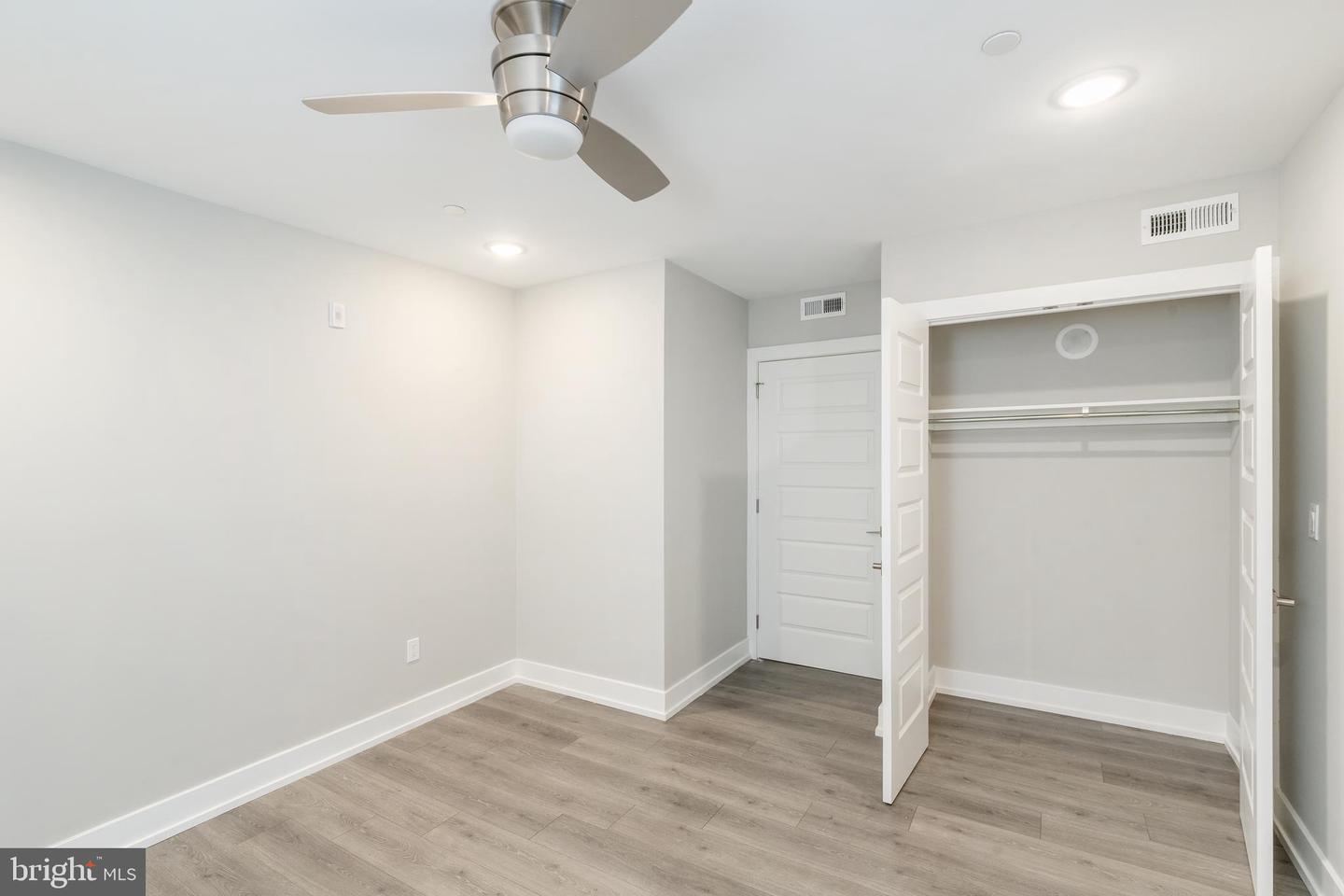 1309 S 52nd St #2 Property Photo 25
