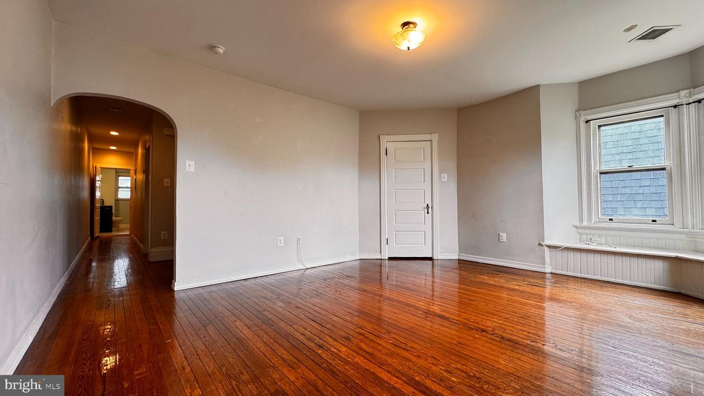 4706 Cedar Ave Property Photo 10