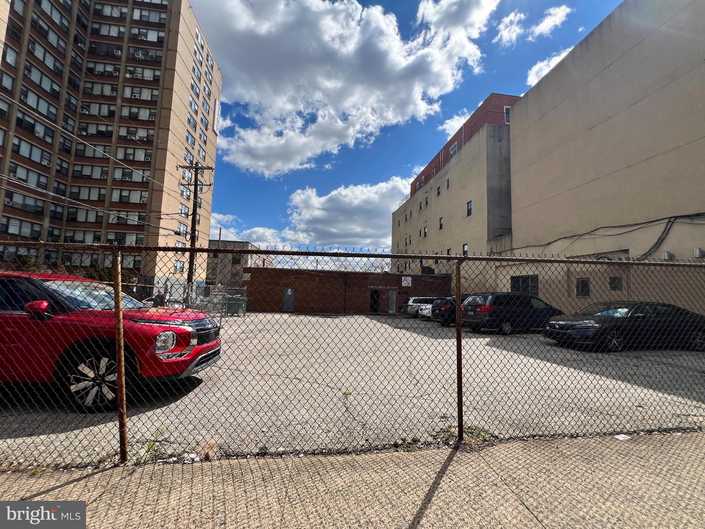 1216-18 N Broad St Property Photo 5
