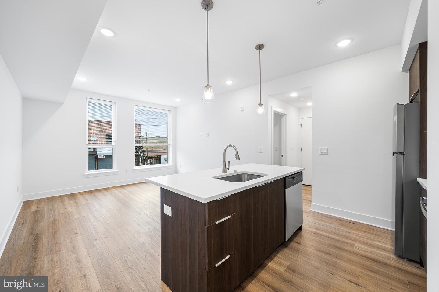 4324 Lancaster Ave #205 Property Photo 12