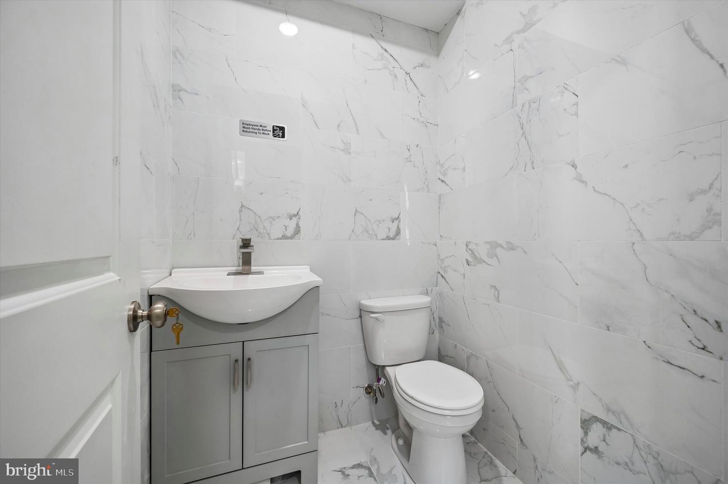 4229 Germantown Ave Property Photo 16
