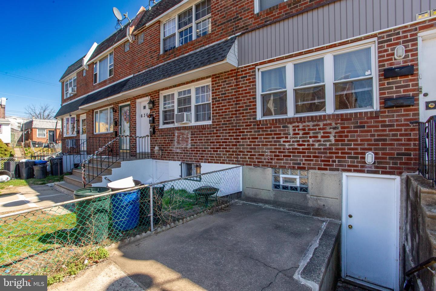 6365 Edmund St Property Photo 3