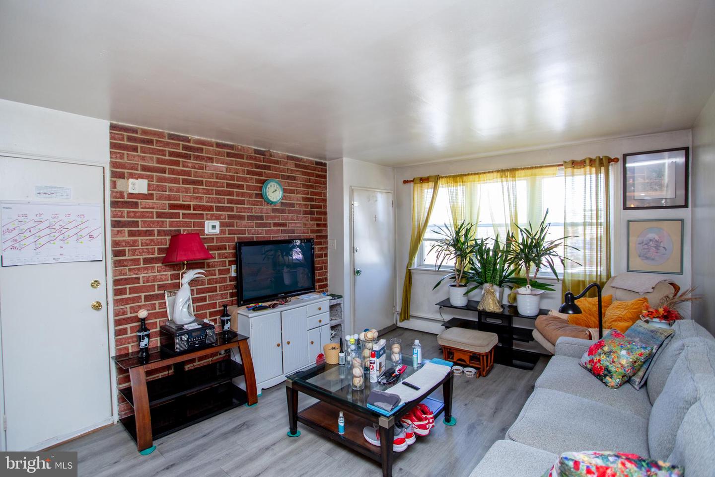 6365 Edmund St Property Photo 6