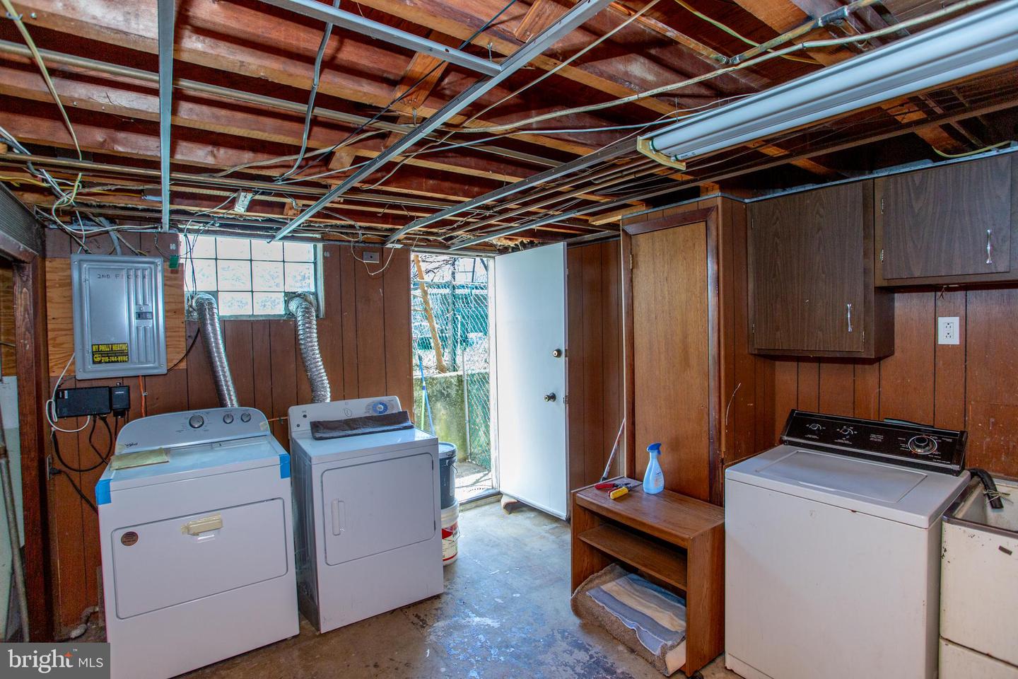 6365 Edmund St Property Photo 39
