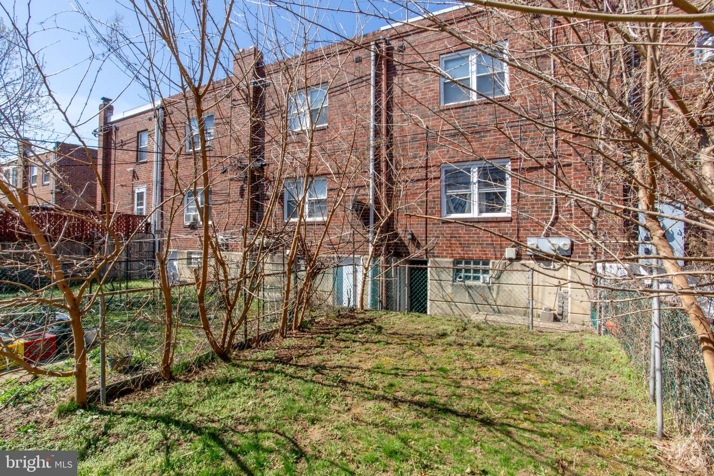 6365 Edmund St Property Photo 41