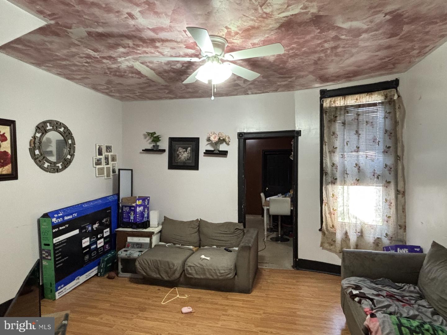 1836 Harrison St Property Photo 3
