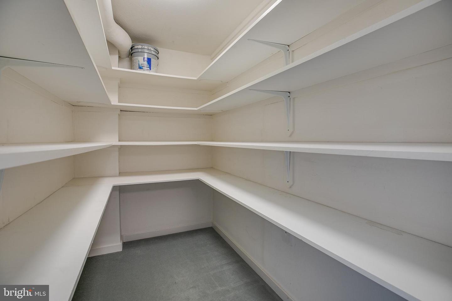 604 S Washington Sq #3105 Property Photo 13