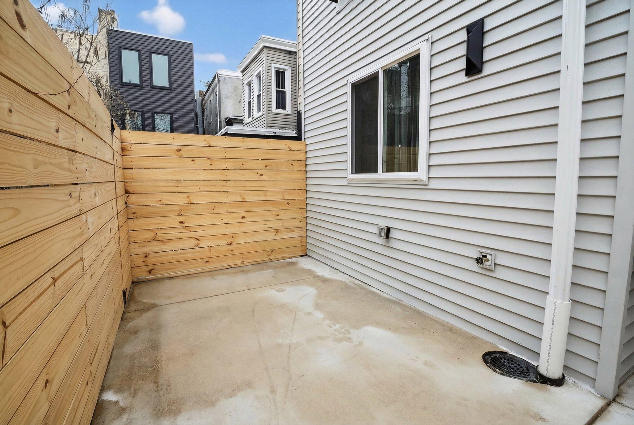 1314 S 46th St Property Photo 18