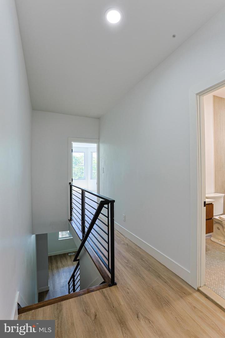 7415 Sprague St Property Photo 17