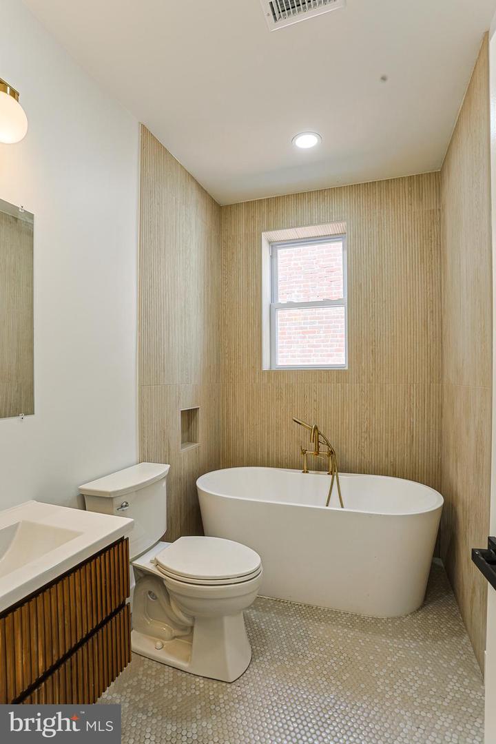 7415 Sprague St Property Photo 24