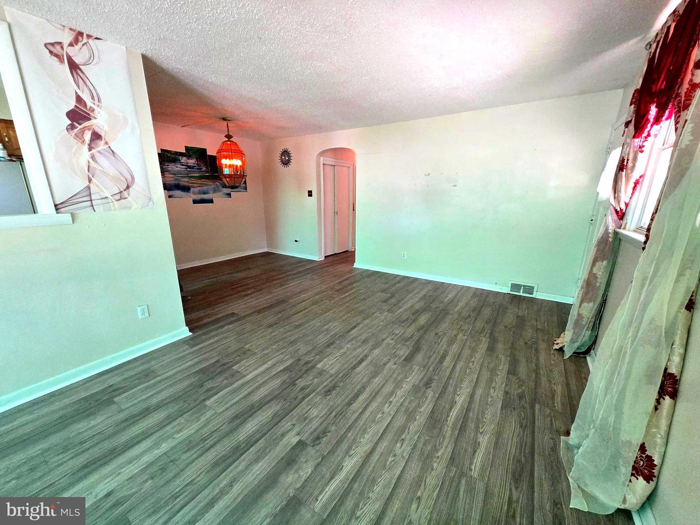 7382 Shelbourne St Property Photo 9